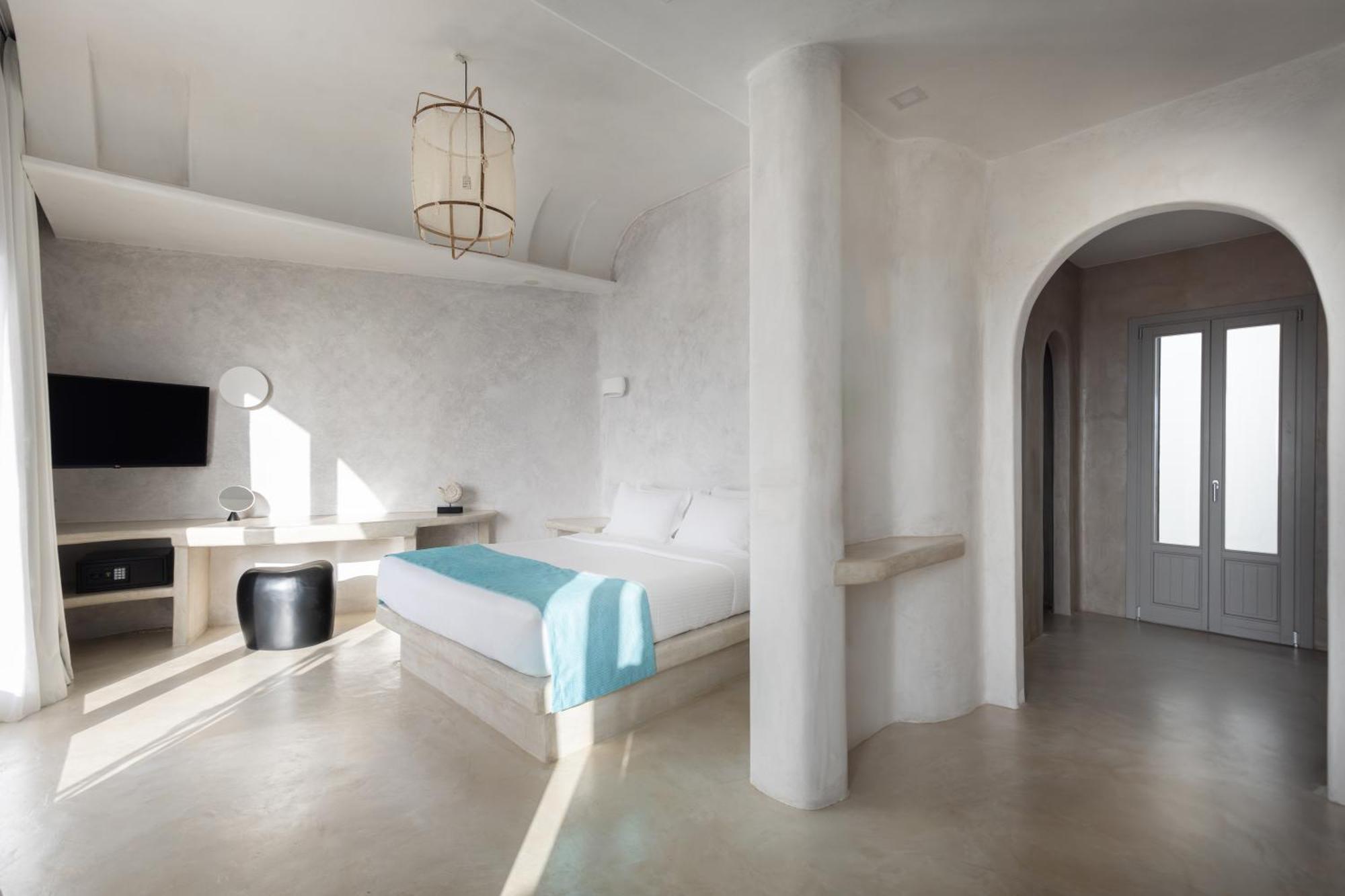 Danae Suites Santorini Oía Exterior photo