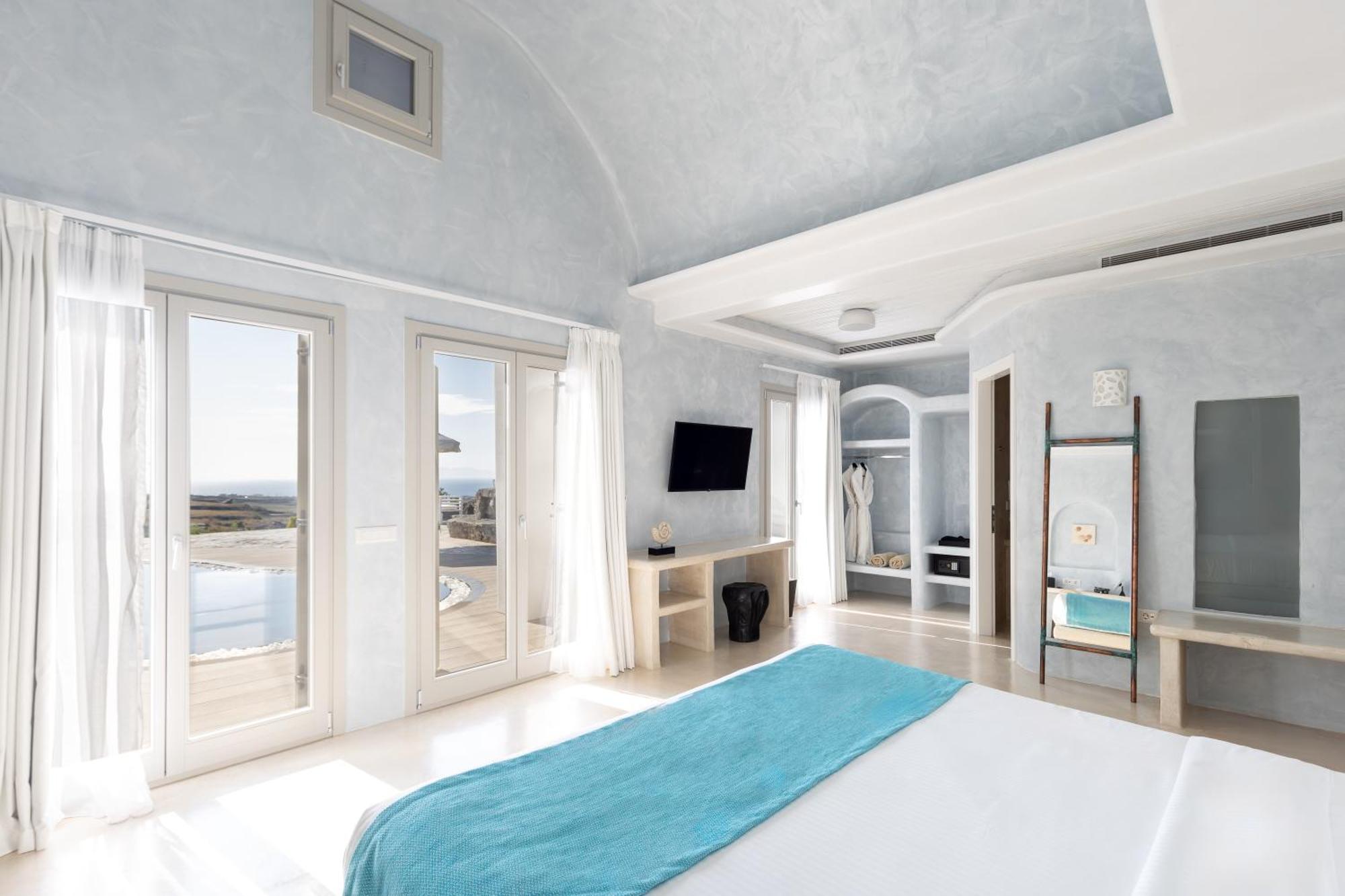 Danae Suites Santorini Oía Exterior photo