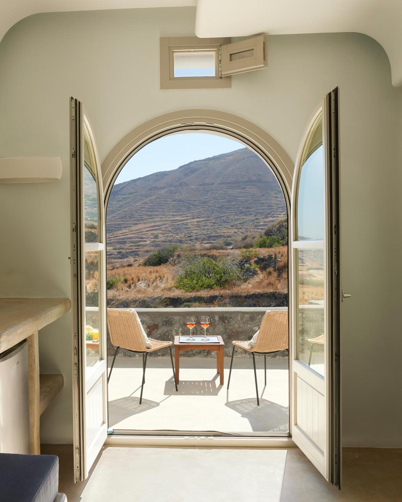 Danae Suites Santorini Oía Exterior photo