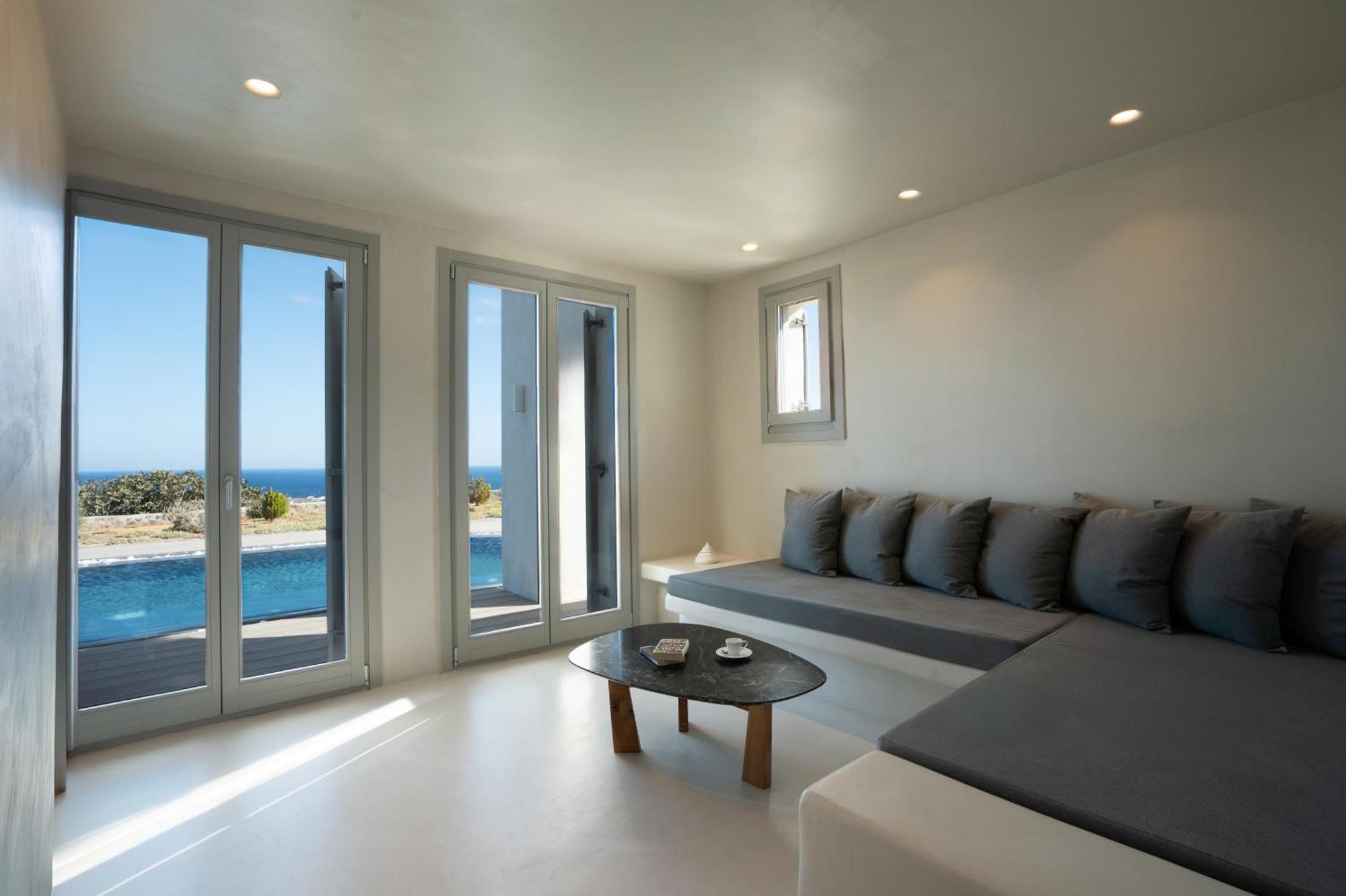 Danae Suites Santorini Oía Exterior photo